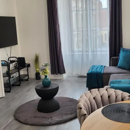Downtown's Diamond Apartament